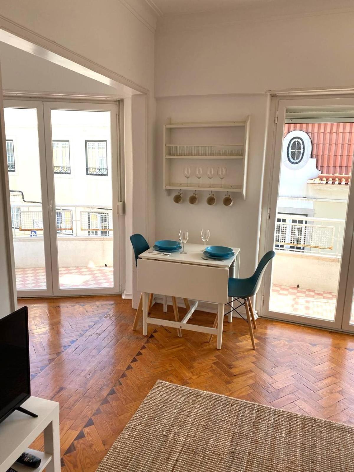 Appartement Sunny With A Balcony *