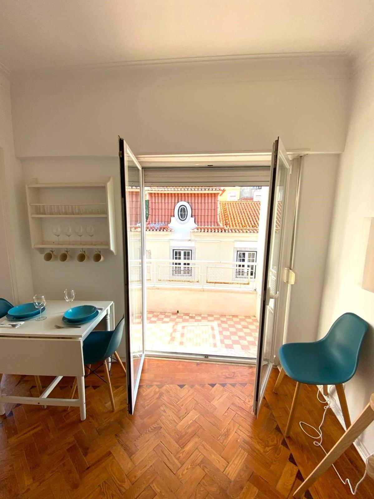 Appartement Sunny With A Balcony *